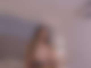 Chloe Dee's Live Sex Cam Show