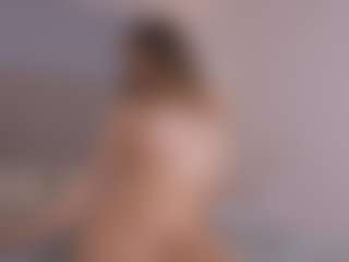 Chloe Dee's Live Sex Cam Show