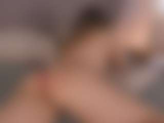 Chloe Dee's Live Sex Cam Show
