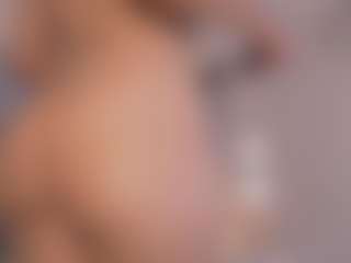 Chloe Dee's Live Sex Cam Show