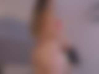 Chloe Dee's Live Sex Cam Show