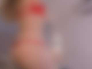 Chloe Dee's Live Sex Cam Show
