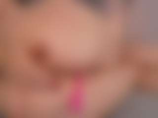 Chloe Dee's Live Sex Cam Show