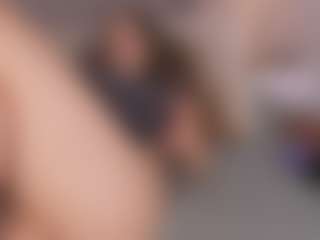 Chloe Dee's Live Sex Cam Show