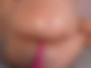 Chloe Dee's Live Sex Cam Show