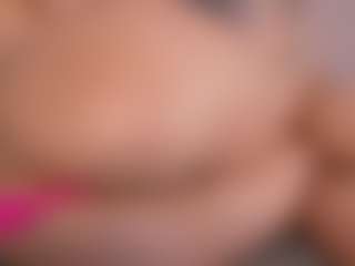 Live cam show with Chloe Dee - Fingering Latina on Chatstar | colombia