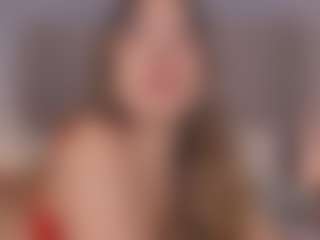Chloe Dee's Live Sex Cam Show