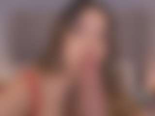 Chloe Dee's Live Sex Cam Show
