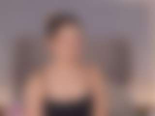 Chloe Dee's Live Sex Cam Show