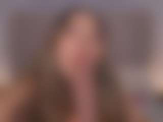 Chloe Dee's Live Sex Cam Show