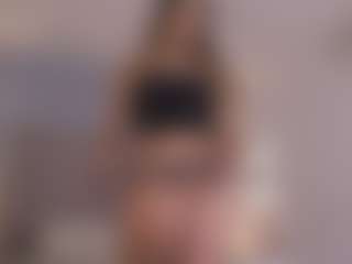 Chloe Dee's Live Sex Cam Show