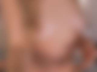 Chloe Dee's Live Sex Cam Show