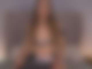 Chloe Dee's Live Sex Cam Show