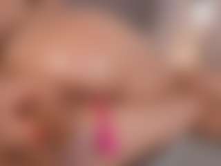 Chloe Dee's Live Sex Cam Show