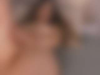 Chloe Dee's Live Sex Cam Show