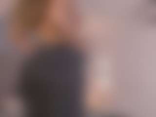 Live cam show with Chloe Dee - Gamer Curvy on pussylord.com