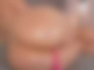 Chloe Dee's Live Sex Cam Show