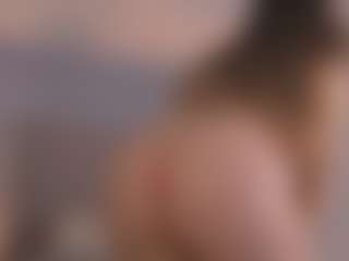 Live cam show with Chloe Dee - Blonde Hair on fapnchat