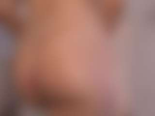 Chloe Dee's Live Sex Cam Show