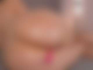 Live cam show with Chloe Dee - Gamer Latina on fuklive.com | colombia
