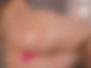 Chloe Dee's Live Sex Cam Show
