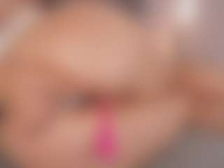 Chloe Dee's Live Sex Cam Show