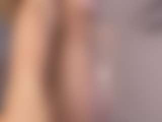 Chloe Dee's Live Sex Cam Show