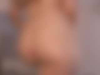Chloe Dee's Live Sex Cam Show