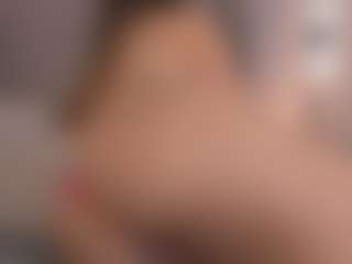 Chloe Dee's Live Sex Cam Show