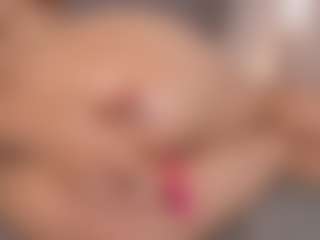 Chloe Dee's Live Sex Cam Show