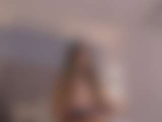 Chloe Dee's Live Sex Cam Show