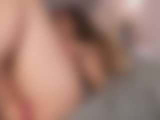 Chloe Dee's Live Sex Cam Show