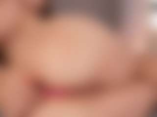 Chloe Dee's Live Sex Cam Show