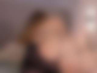 Chloe Dee's Live Sex Cam Show