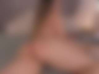 Live cam show with Chloe Dee - Amateur on Camsoda