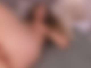 Chloe Dee's Live Sex Cam Show