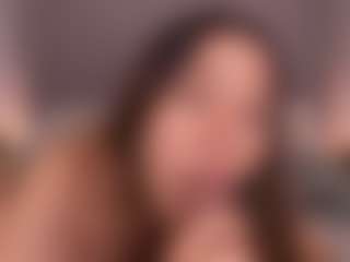 Chloe Dee's Live Sex Cam Show