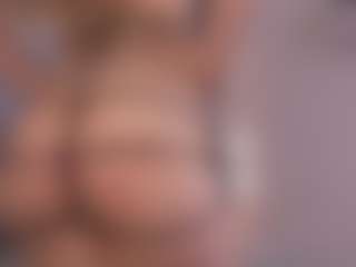 Chloe Dee's Live Sex Cam Show