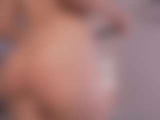 Chloe Dee's Live Sex Cam Show