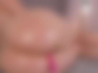 Chloe Dee's Live Sex Cam Show