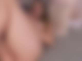 Chloe Dee's Live Sex Cam Show