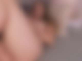 Chloe Dee's Live Sex Cam Show