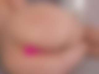 Chloe Dee's Live Sex Cam Show