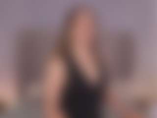 Chloe Dee's Live Sex Cam Show