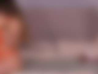 Live cam show with Chloe Dee - Anal on AdultVida.com