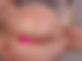 Chloe Dee's Live Sex Cam Show