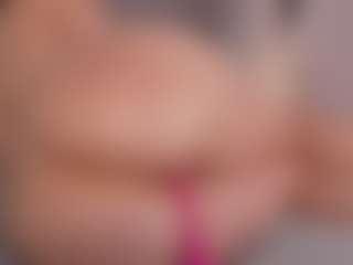 Chloe Dee's Live Sex Cam Show