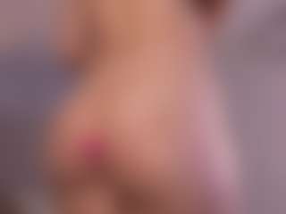 Chloe Dee's Live Sex Cam Show