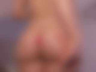 Chloe Dee's Live Sex Cam Show