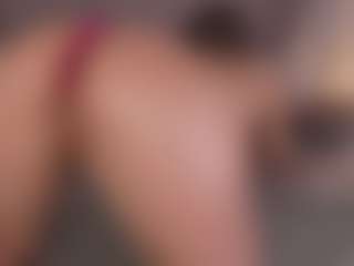 Chloe Dee's Live Sex Cam Show